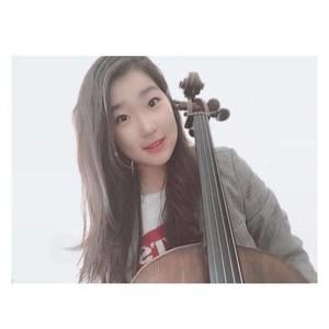 Meet your Posher, Alina